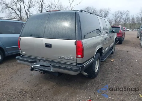 1999 Chevrolet Suburban 1500 Lt z USA, uszkodzony, nr VIN 3GNEC16R2XG261670